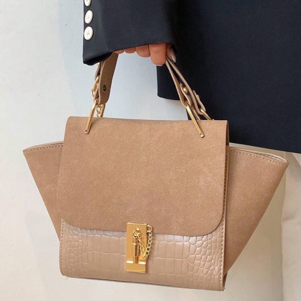1pc All-Match Fashion Handbag, Matte Finish Wing Design Chain Shoulder